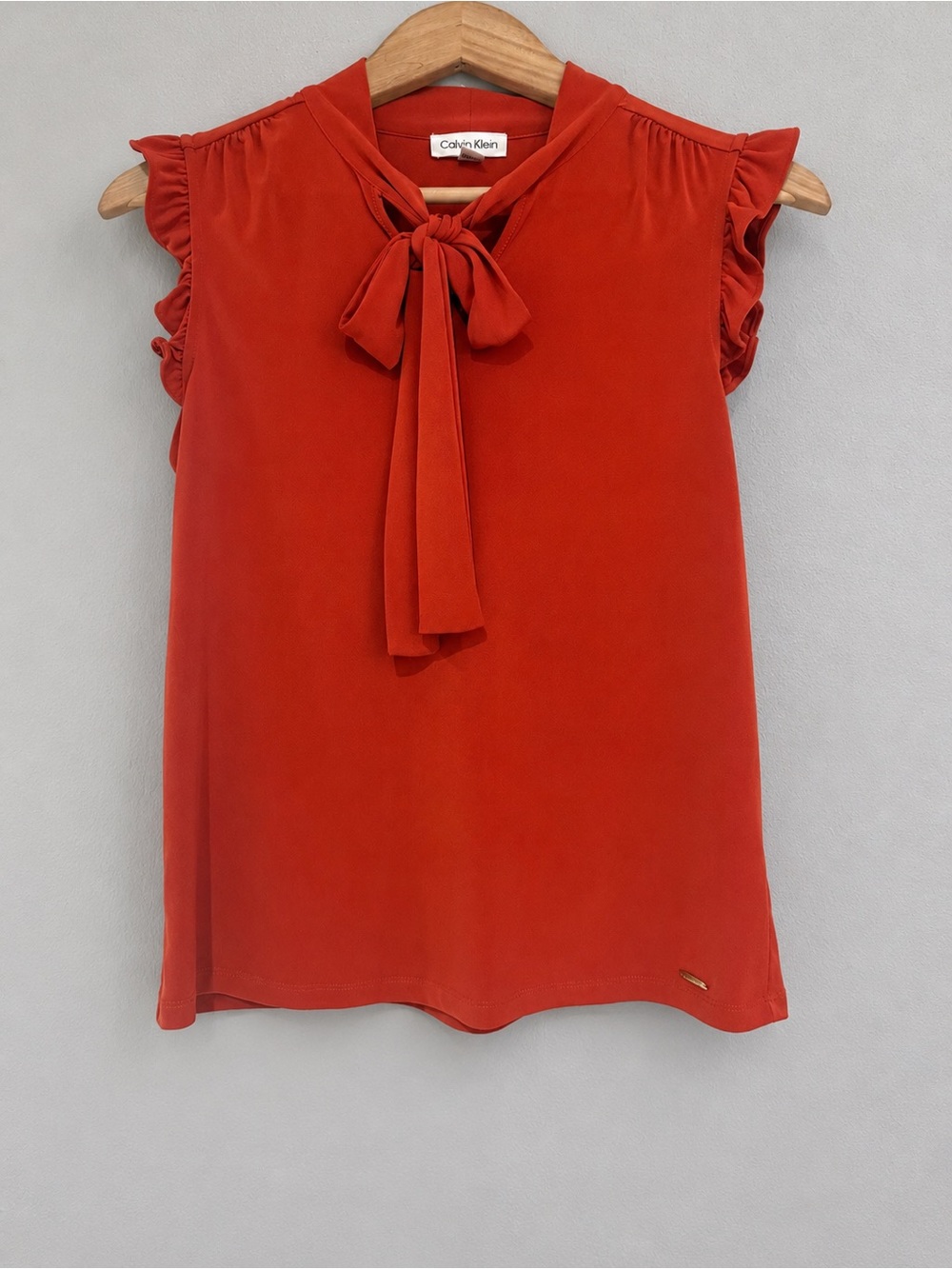 Calvin Klein Women’s Small Rust Orange Tie Neck Ruffle Sleeve Blouse Top